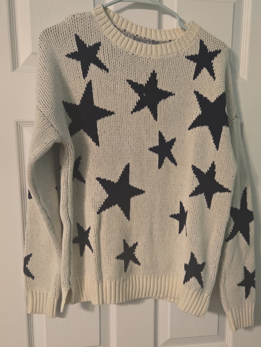 Cream Crewneck Star Knit Sweater - Black Star Pattern